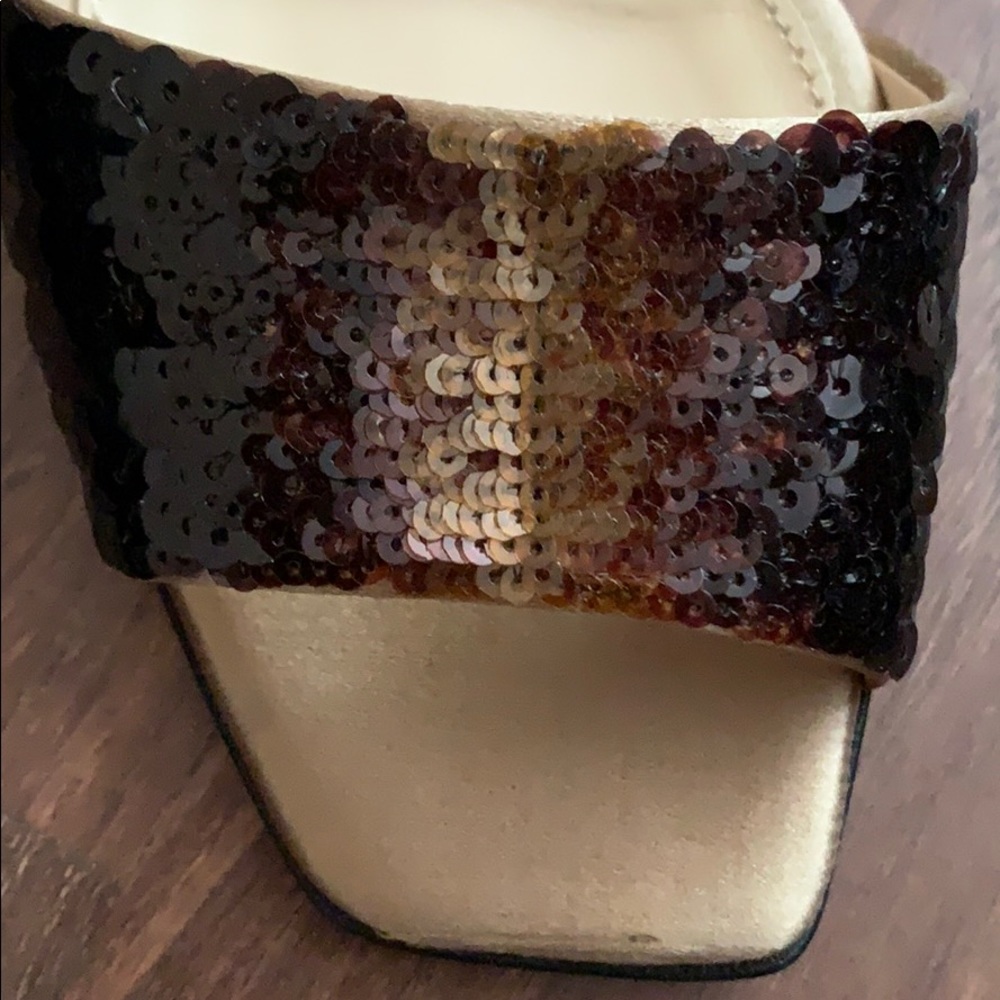Prada shoes - Picture 5 of 9